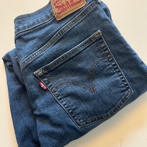 Levi's  Ribcage Straight Ankle Jeans